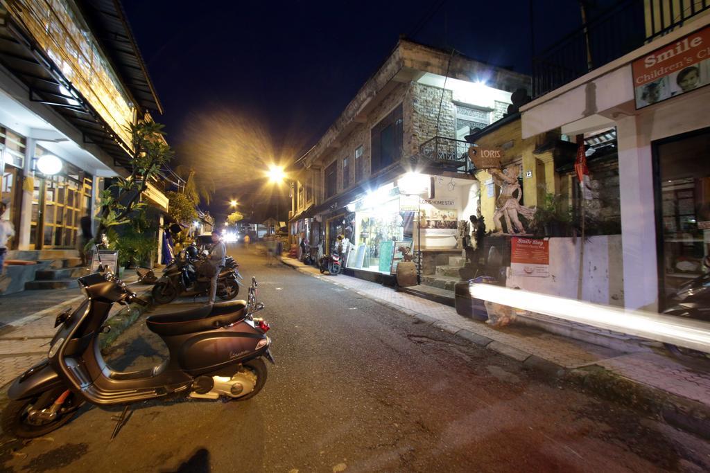 Loris Homestay Ubud Dış mekan fotoğraf