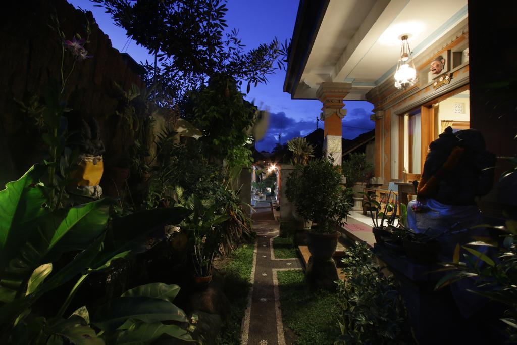 Loris Homestay Ubud Dış mekan fotoğraf
